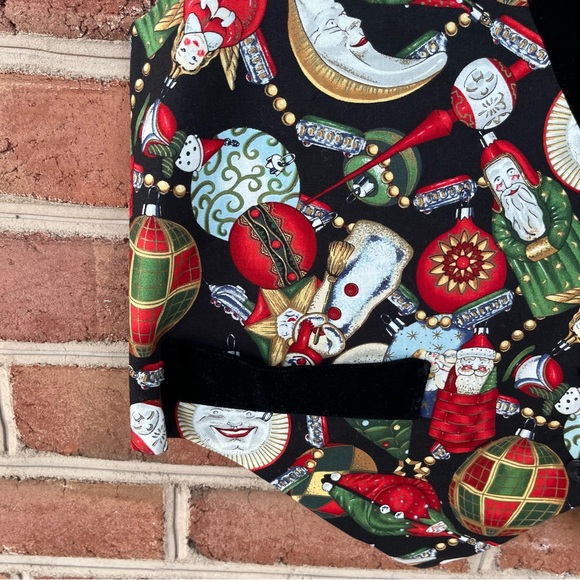 Vintage, Holiday, festive Christmas vest. Size Large - Picture 3 of 7